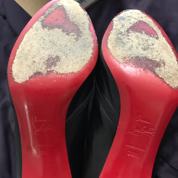 Christian Louboutin Black Lavalliere Bow Pumps - Picture 6 of 8